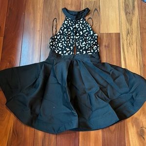 Mini dress perfect for dancing and flirty cutout